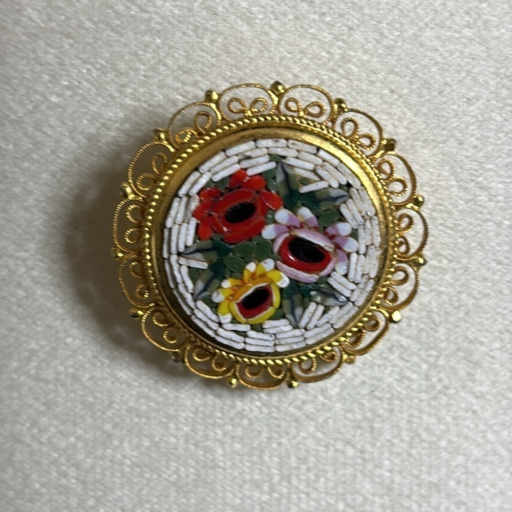 VTG ITALIAN MICRO MOSAIC BROOCH PIN SIGNED ITALY Floral Gold Tone Colorful